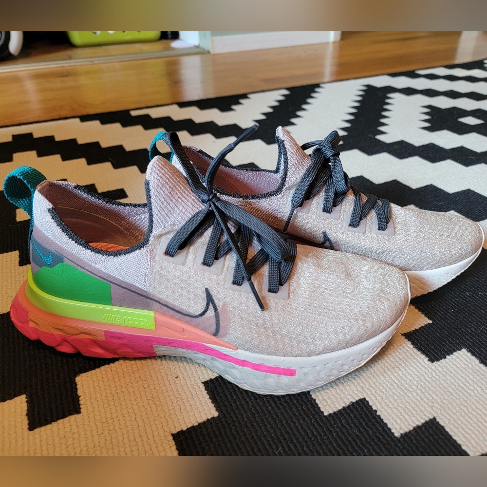 RARE color! Tan Shoe & Violet Ash with neon- Nike React Infinity Flynit